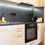 Azabia Luxury - Nest 2 *