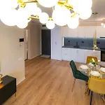 Azabia Luxury - Nest 2 Apartmán Kluž