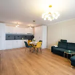 Azabia Luxury - Nest 2