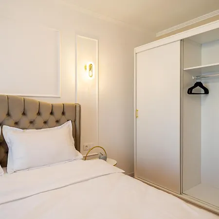 Azabia Luxury - Nest 2 Apartment