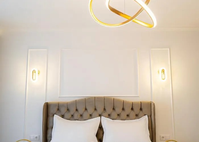 Azabia Luxury - Nest 2