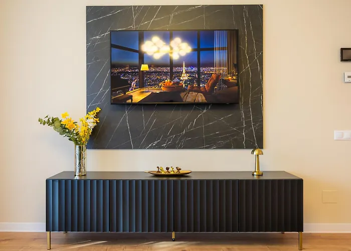 Azabia Luxury - Nest 2