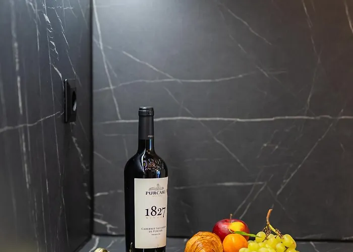 Azabia Luxury - Nest 2 *